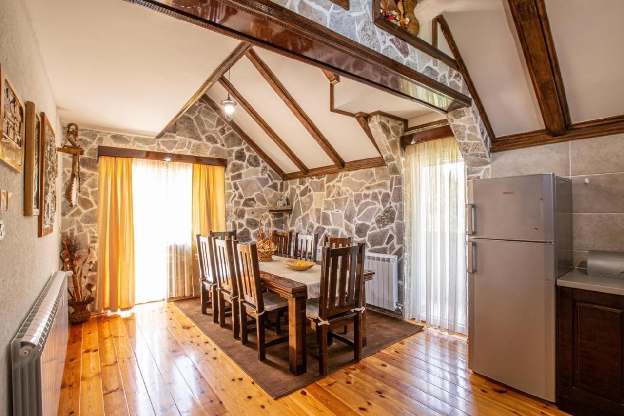 Family Spa Apartments Sunny&Shiny Savnik Kamer foto